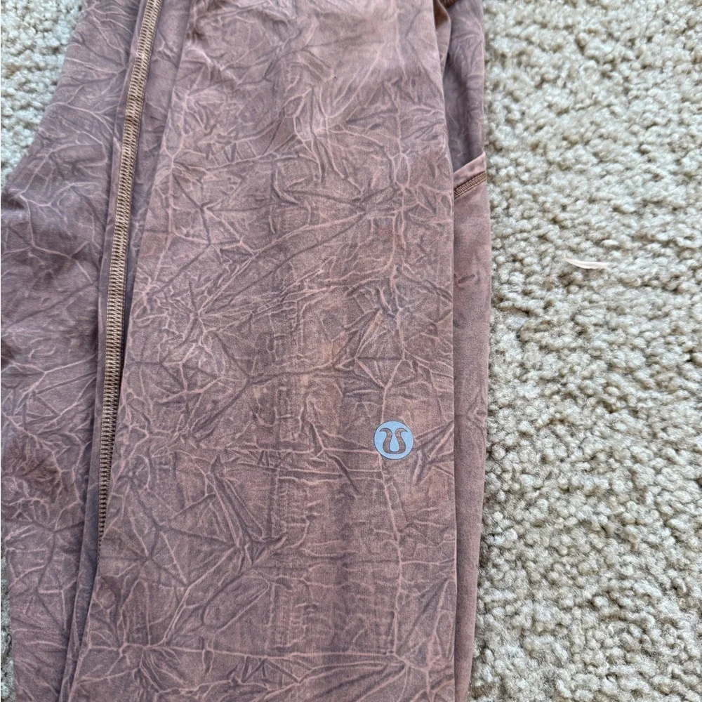 lululemon athletica stylish brown